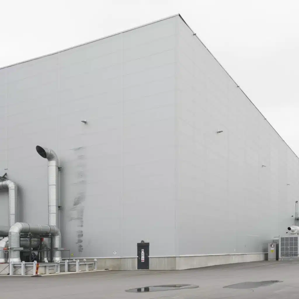 Lyten finally takes over Northvolt, conviction for threats against ministers, Russian drone, first crane at Lake Hornborga