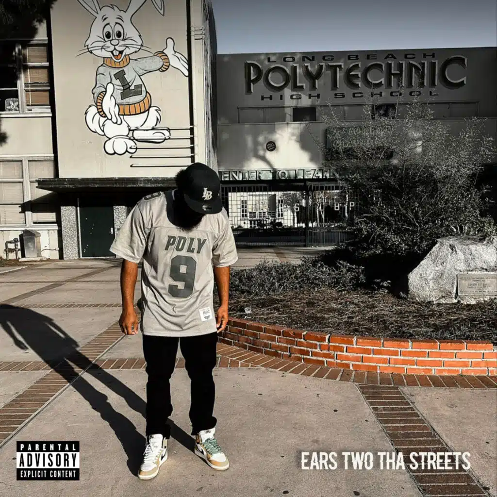 EARS TWO THA STREETS