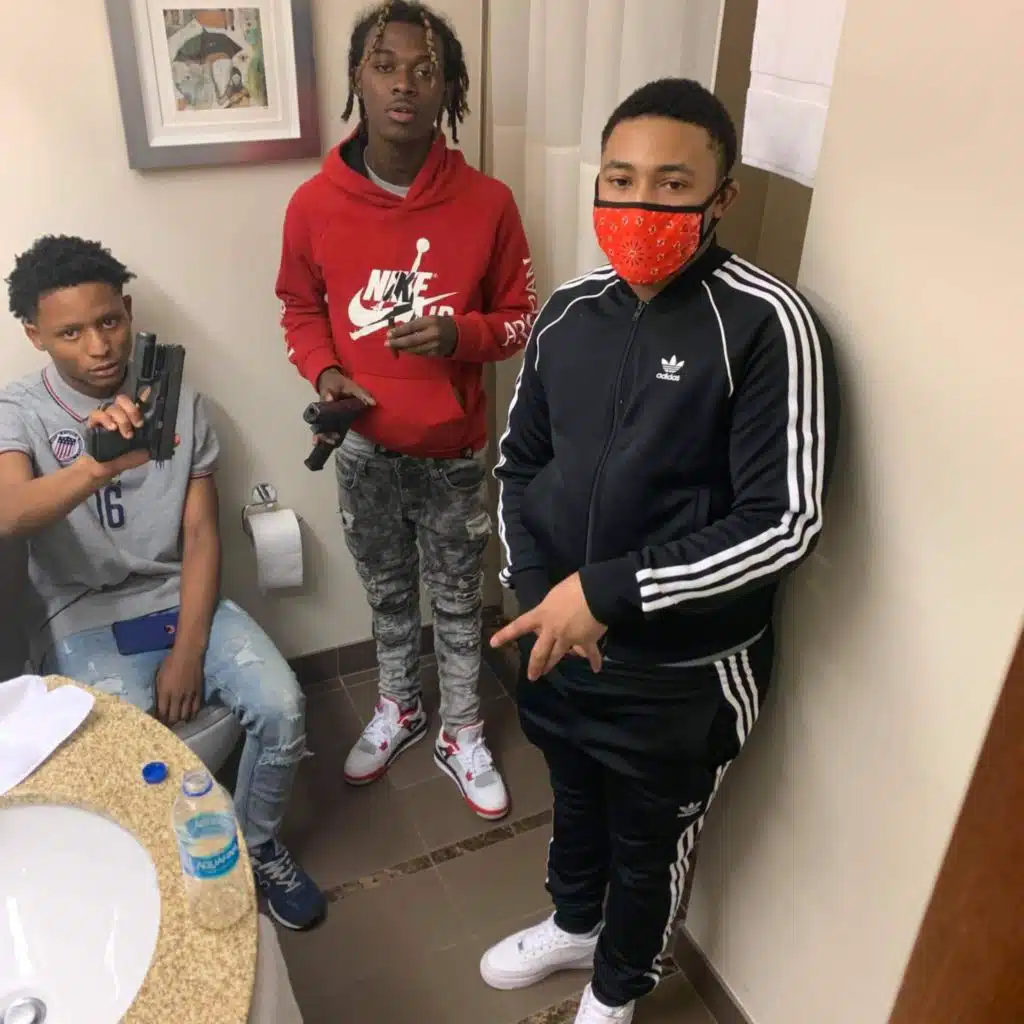 spin (feat. 9Block Ceemurda & Eski)