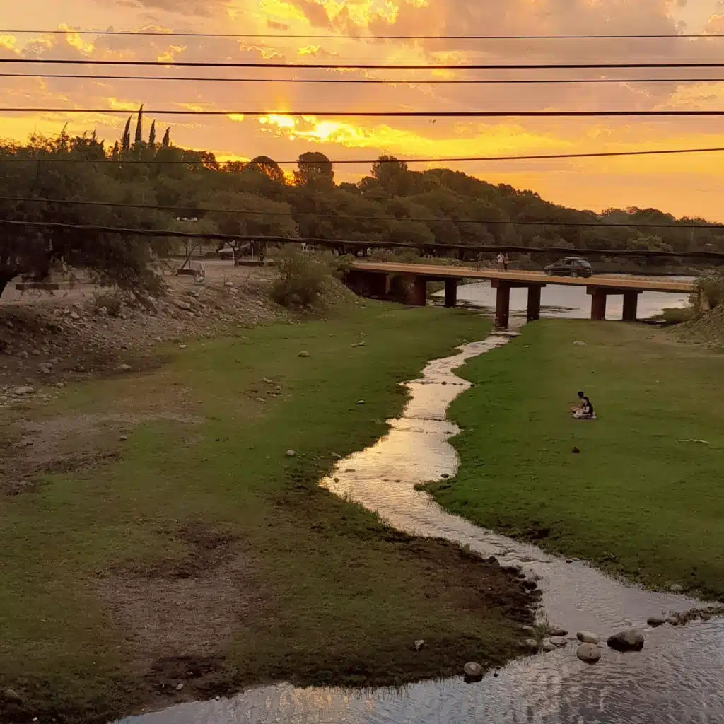 You Can (Not) Flow In The River [feat. Benitez Diego]