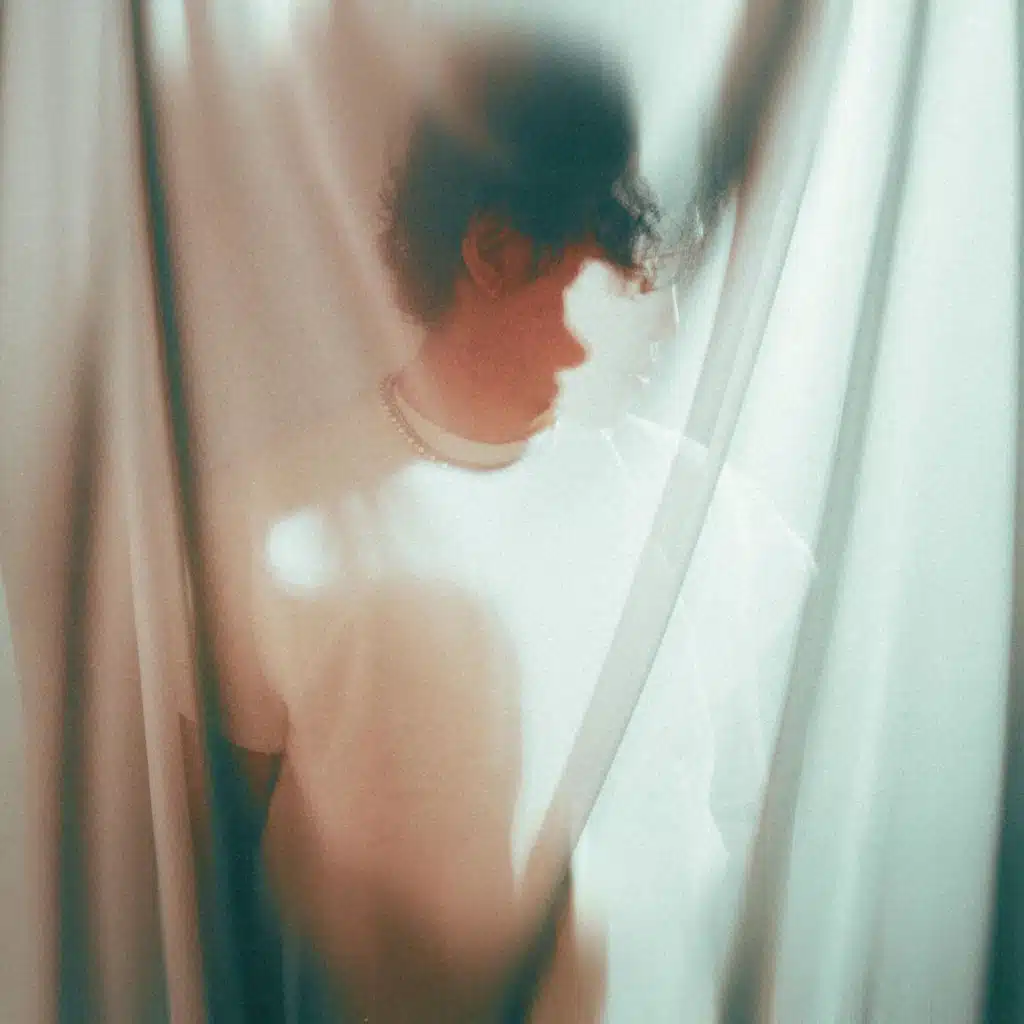 ordinary love (feat. Jason Lee)