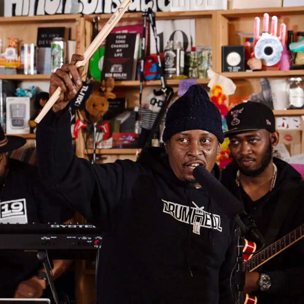 Chris Dave And The Drumhedz