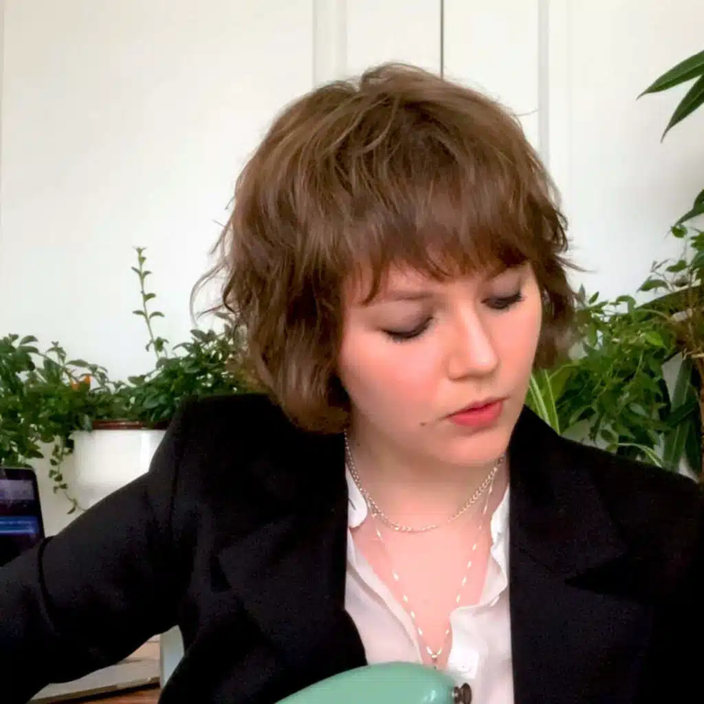 Kate Davis: Tiny Desk (Home) Concert