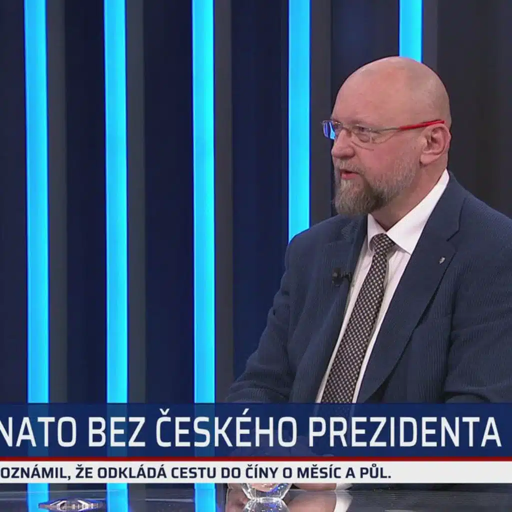 Bartošek k summitu NATO: Babiš dostane kartáč. Pavel tam ani jet nechce, opáčil Ševčík