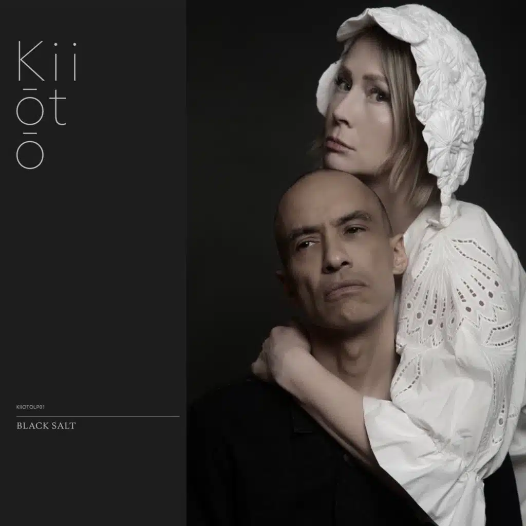 Kiiōtō & Lou Rhodes