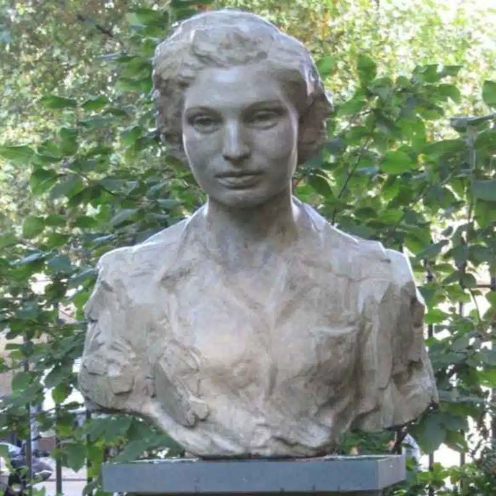6.23 Noor Inayat Khan (2) Night and fog