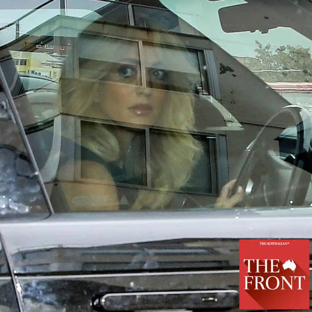 Kyle and Jackie O are on the same side now