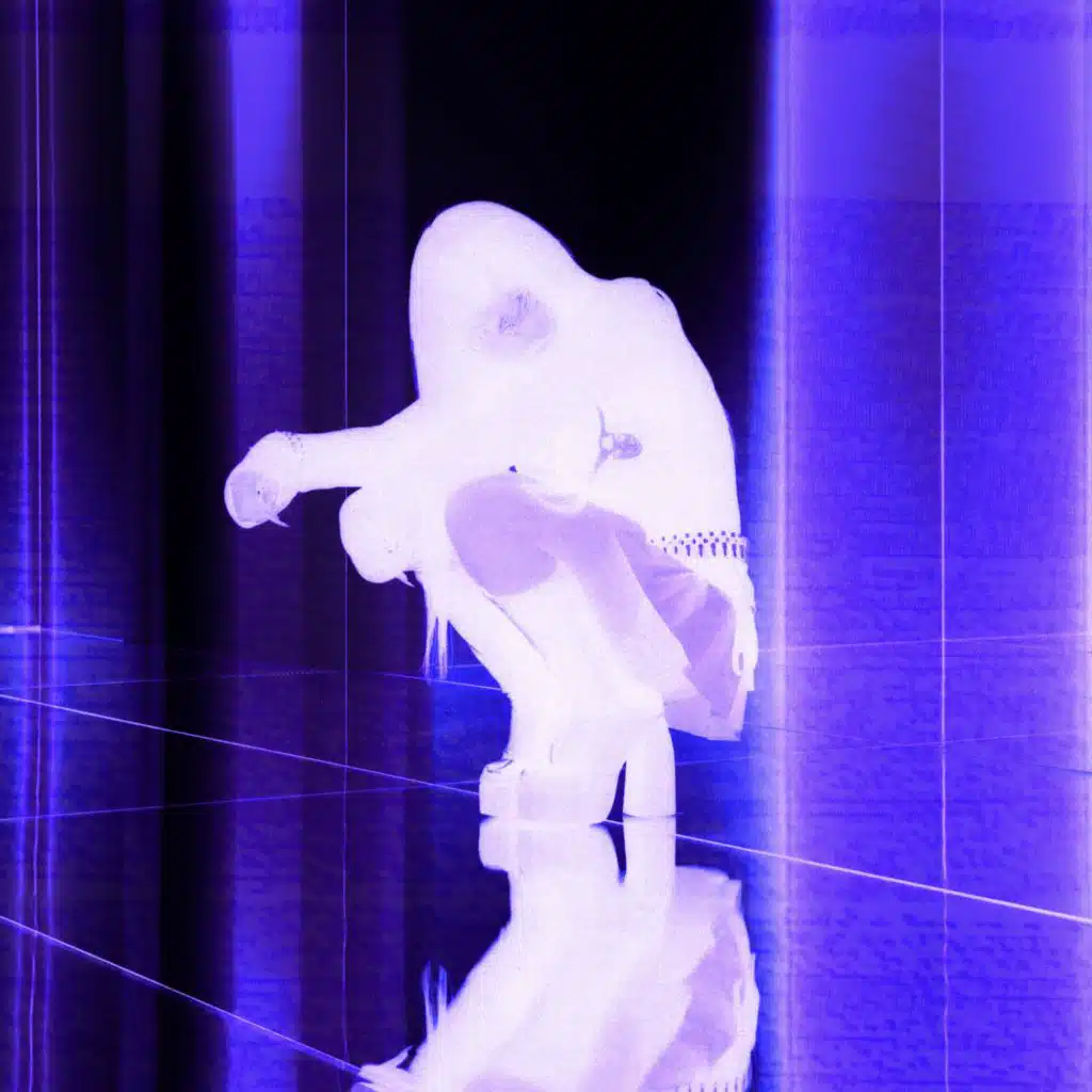 alone in the club (Remixes)