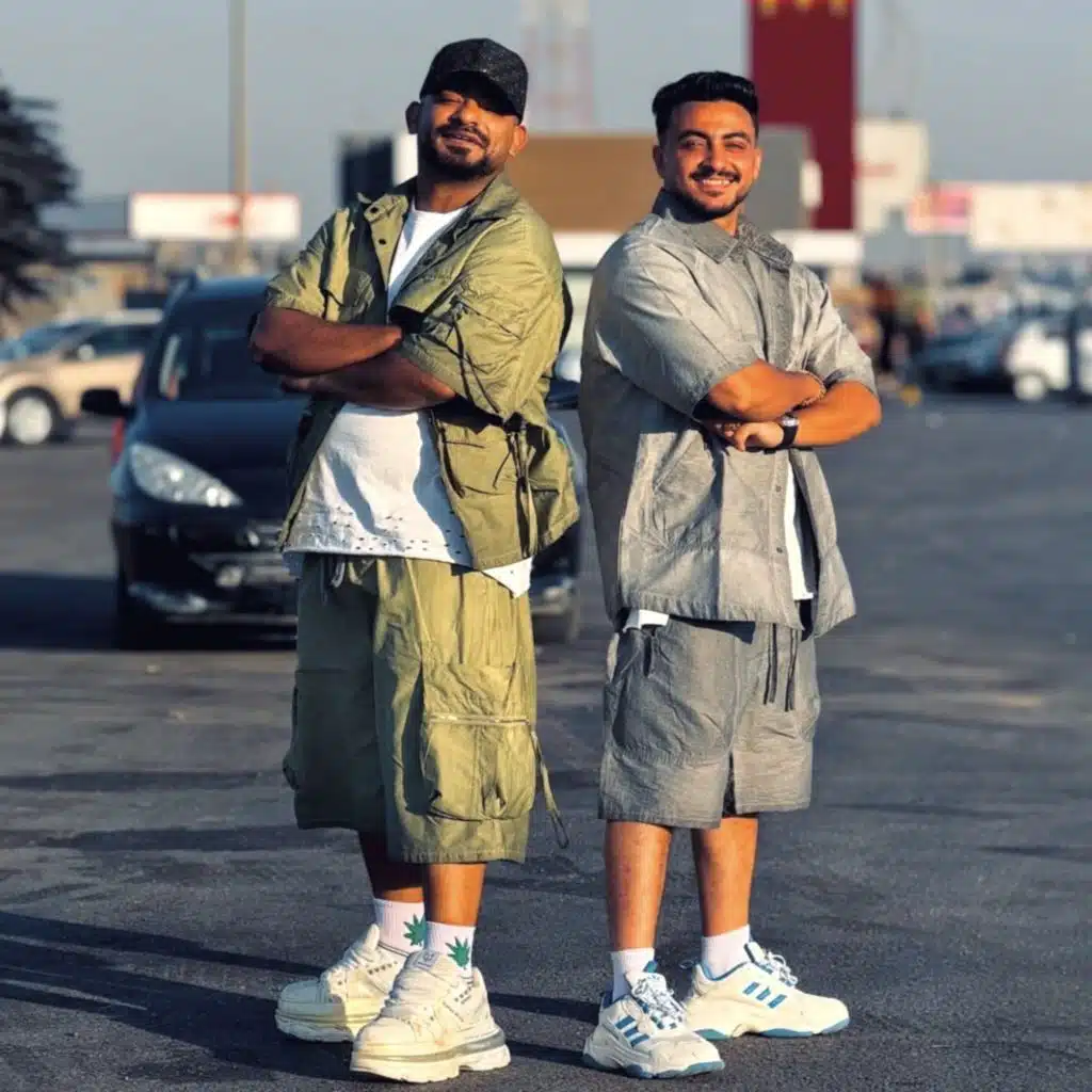 الغابه ليها بابا _ هو الديب لما يغيب