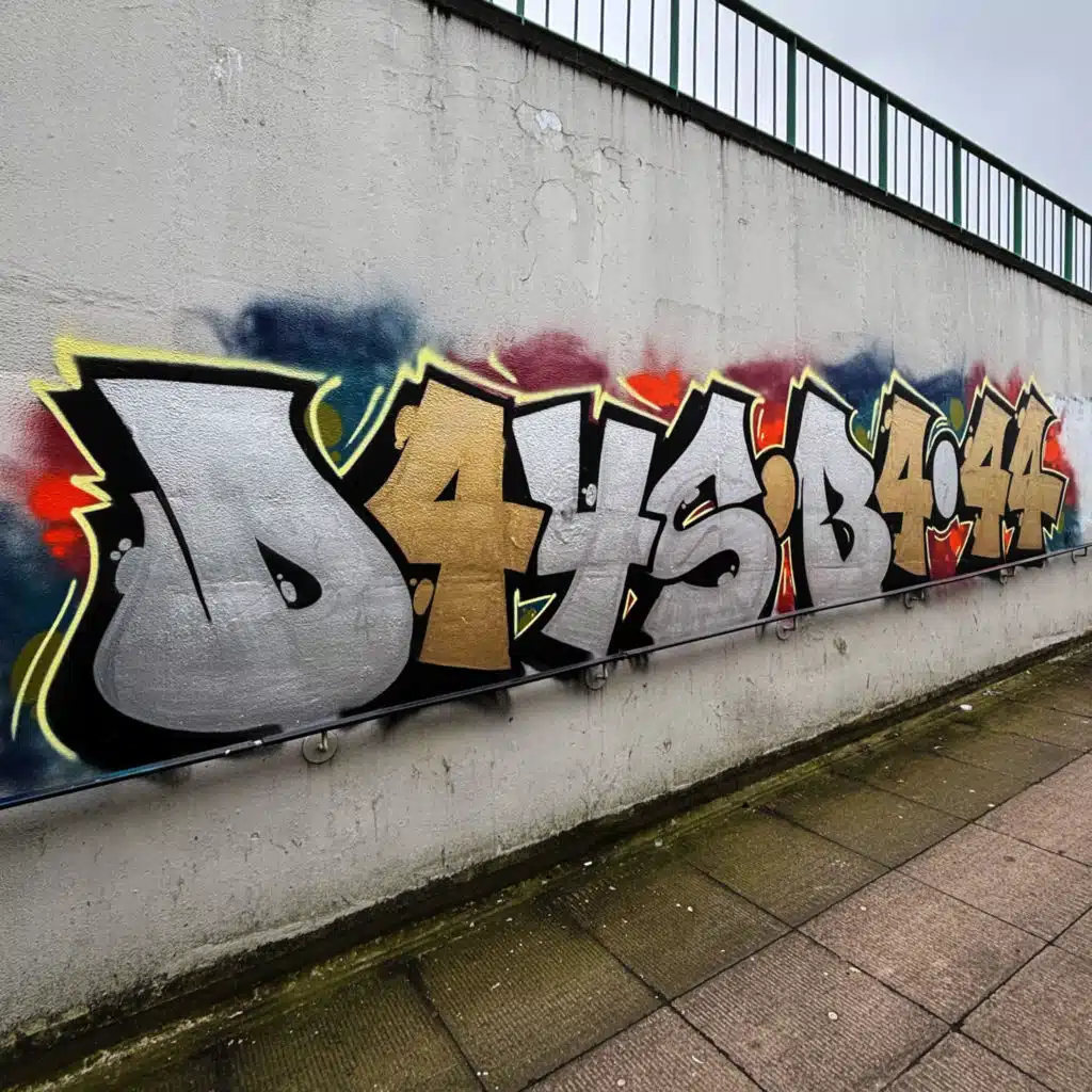 D4Ys B4 44