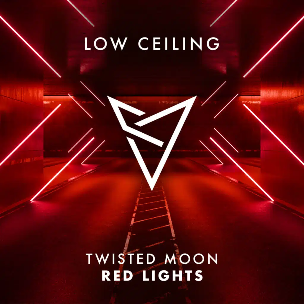 TWISTED MOON