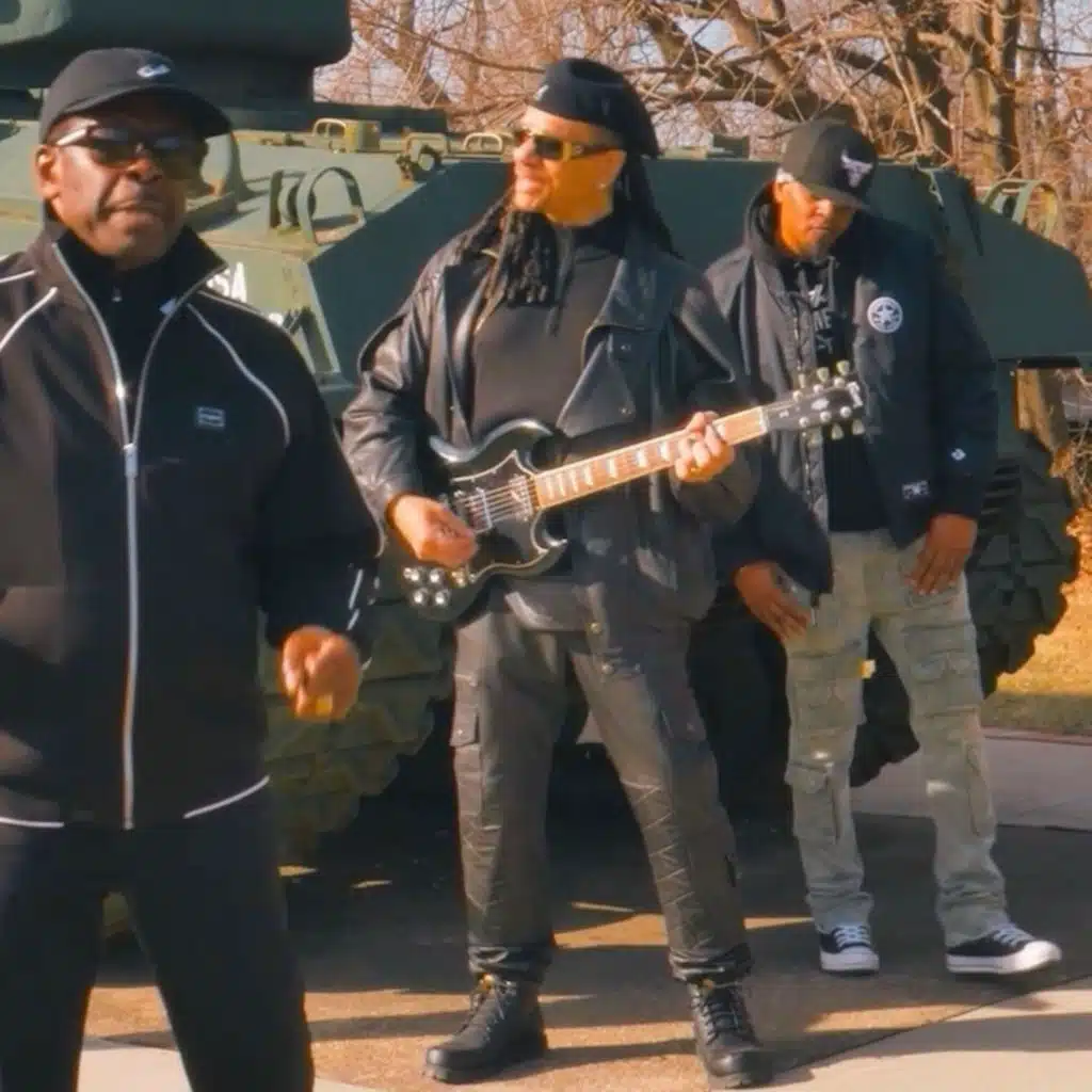 Gunz Put Um Down