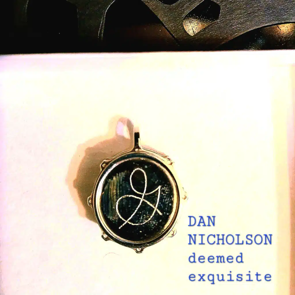 Dan Nicholson