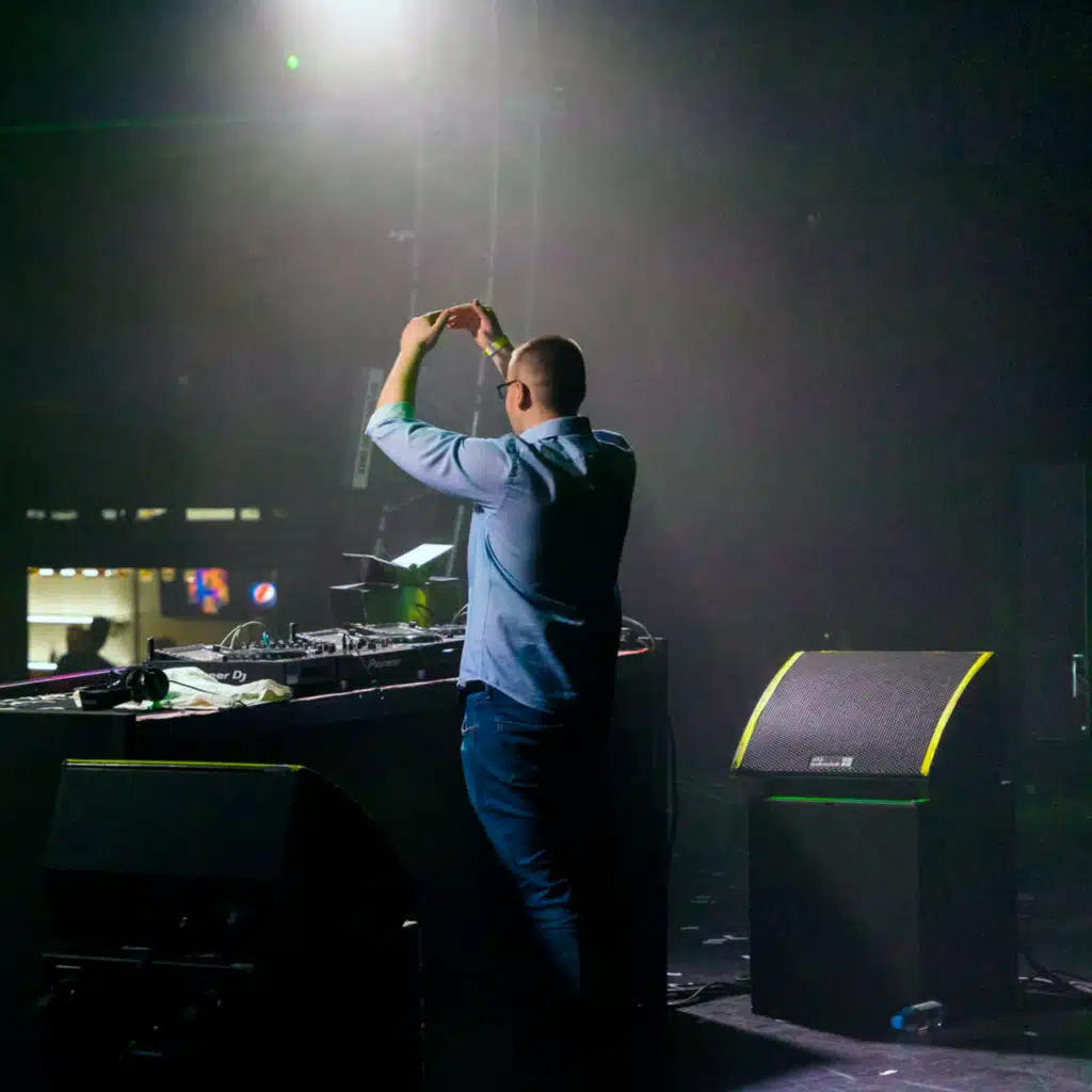 Tycoos & Tycoos Future Horizons Radio