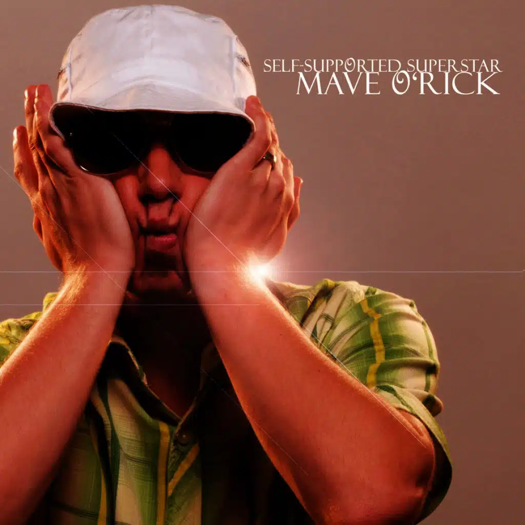 Self-Supported Superstar