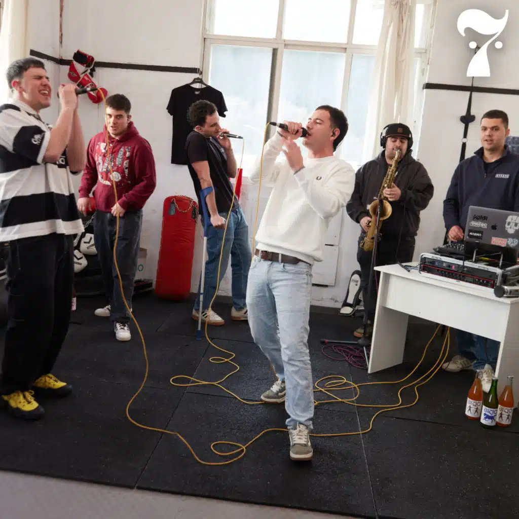 Etxepe (GUTARRAK Live)