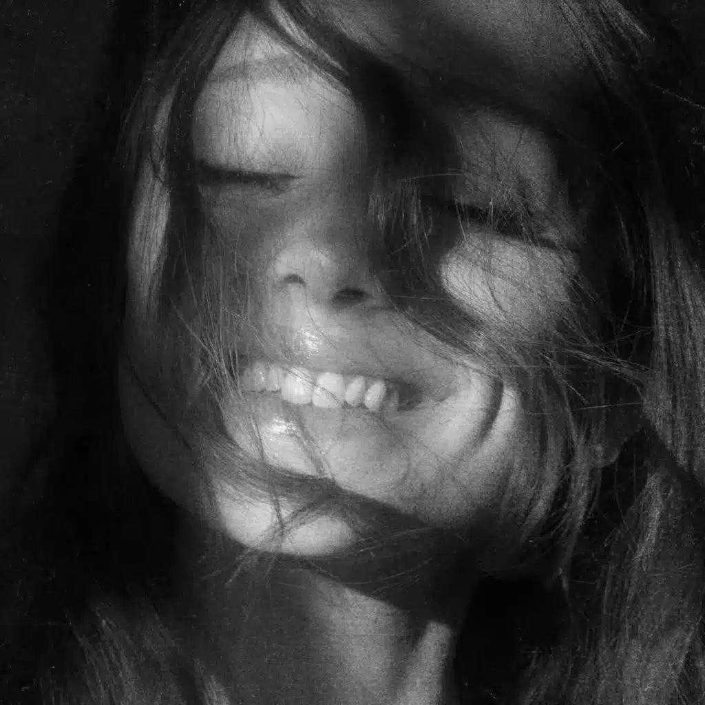 PETAL (Album) - ARIANA GRANDE