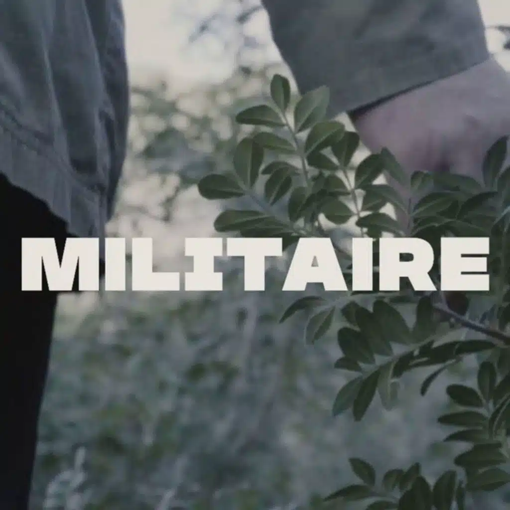 MILITAIRE