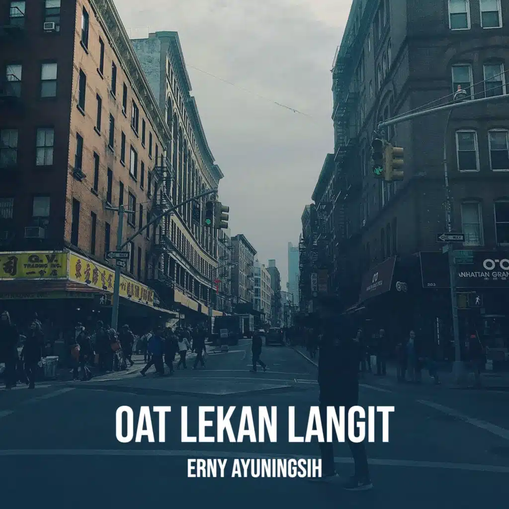 Oat Lekan Langit