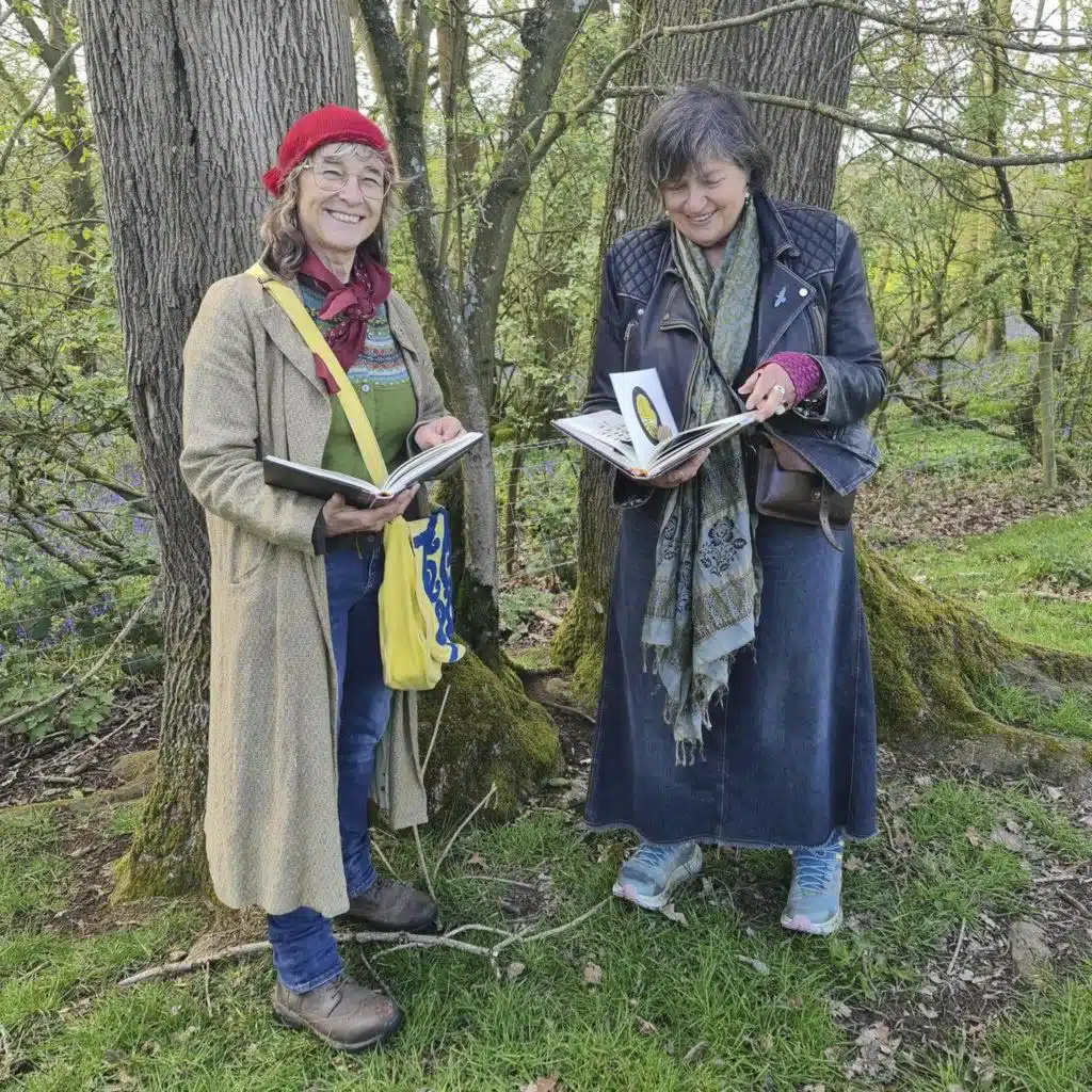 349. Haunting folk tales and beautiful art inspired by nature with Jackie Morris and Tamsin Abbott