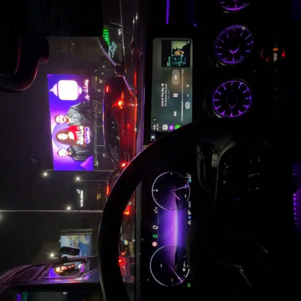 NEON