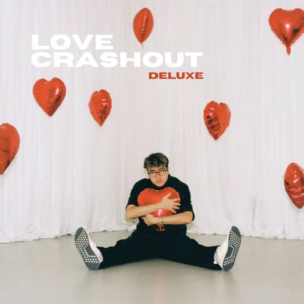 Love Crashout (Deluxe)