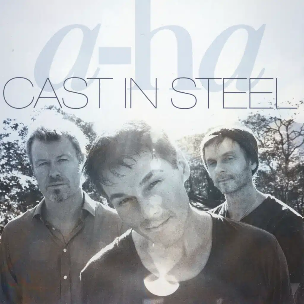 Cast In Steel (Deluxe Edition)