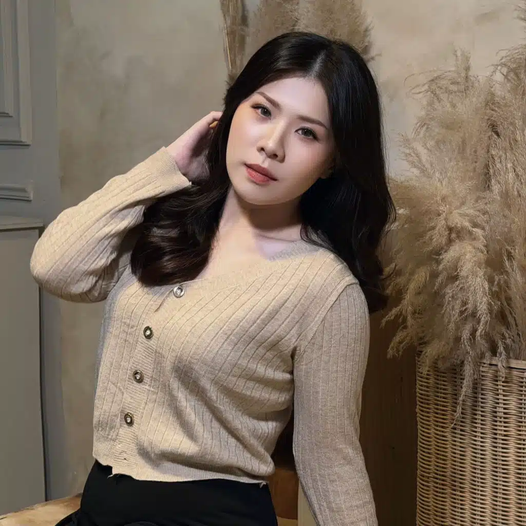 Yenyen Zhang