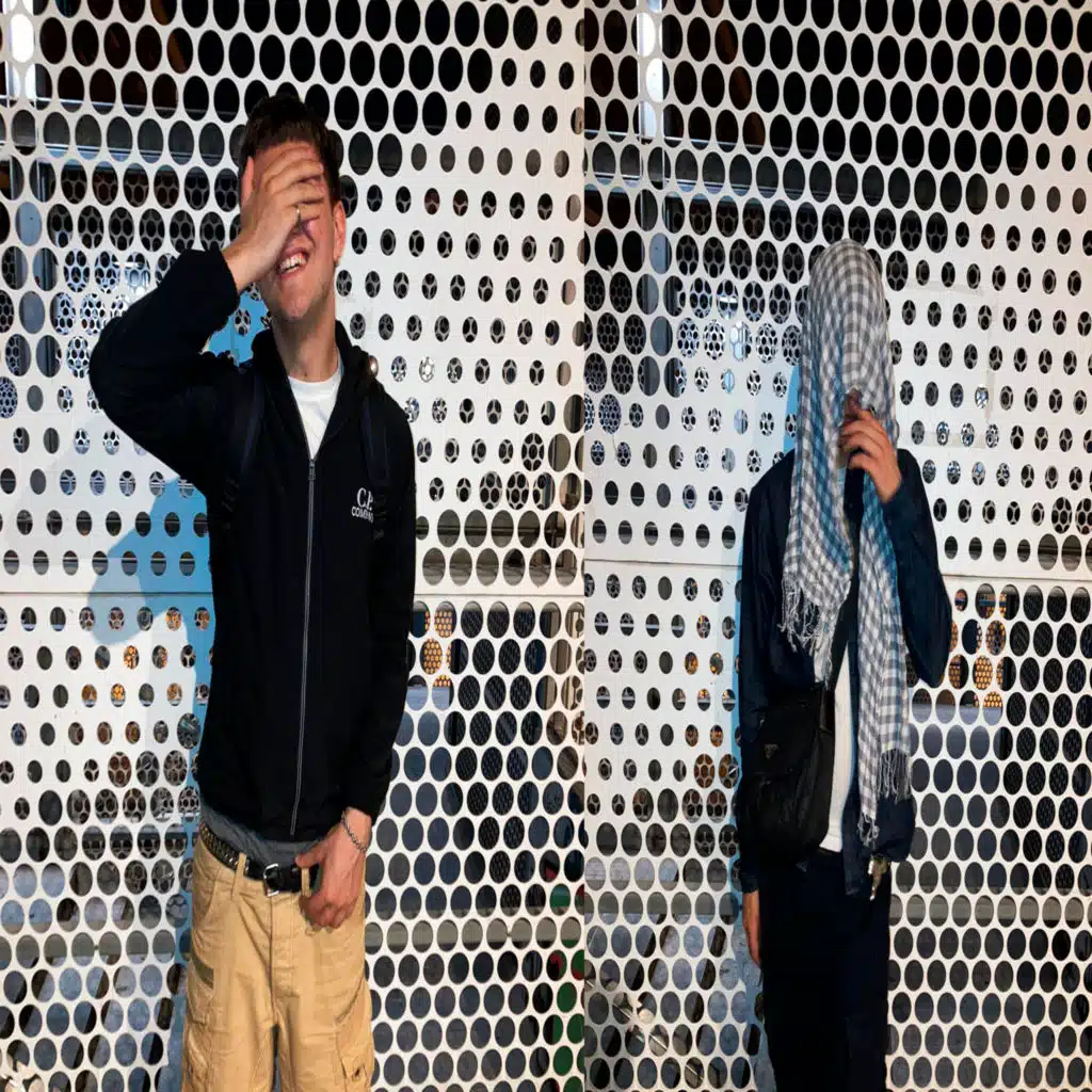 Biberon & JOHNNYFUU
