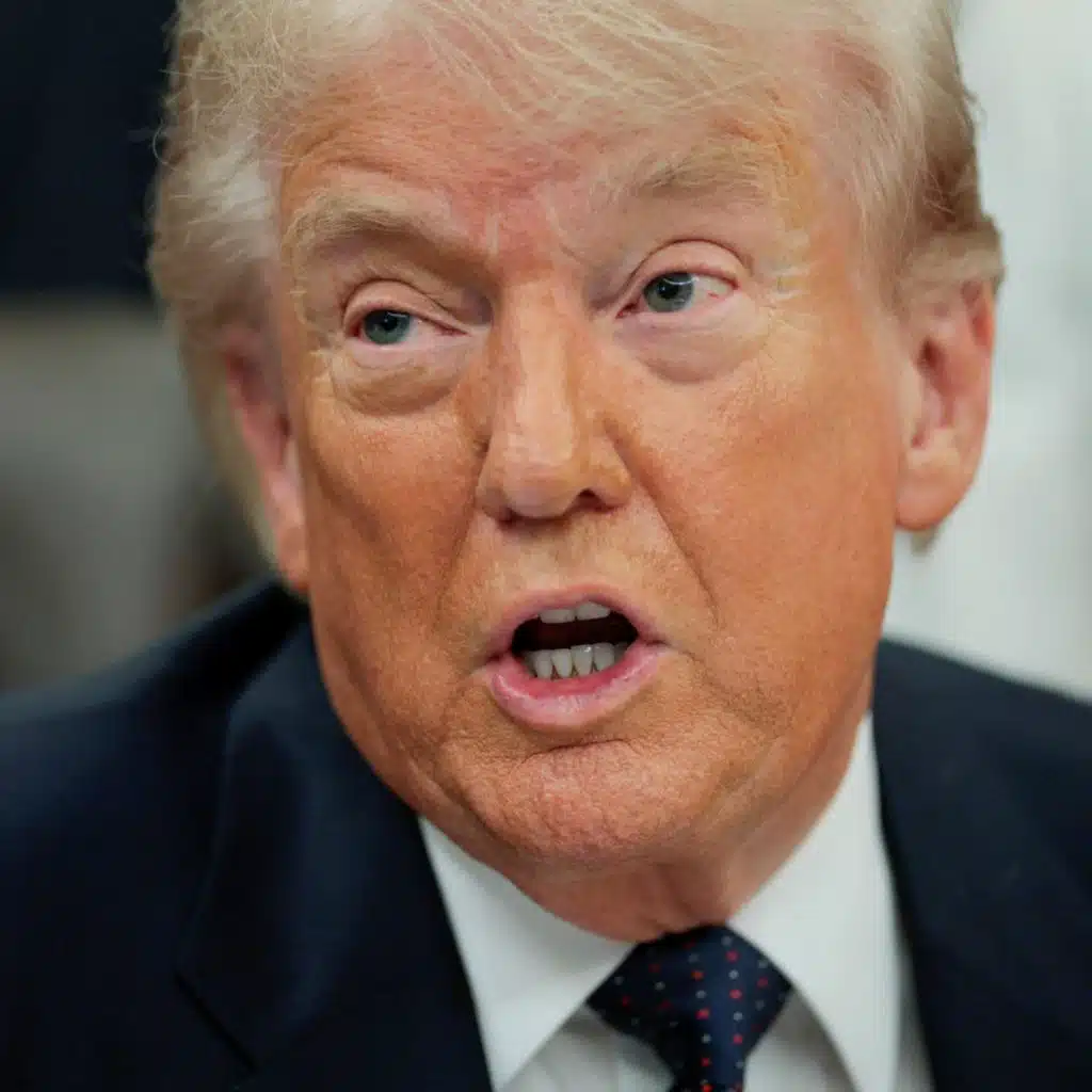 US strikes Iran as Trump faces backlash over ‘disastrous’ peace deal plan - The Latest