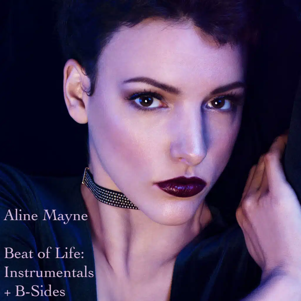 Aline Mayne