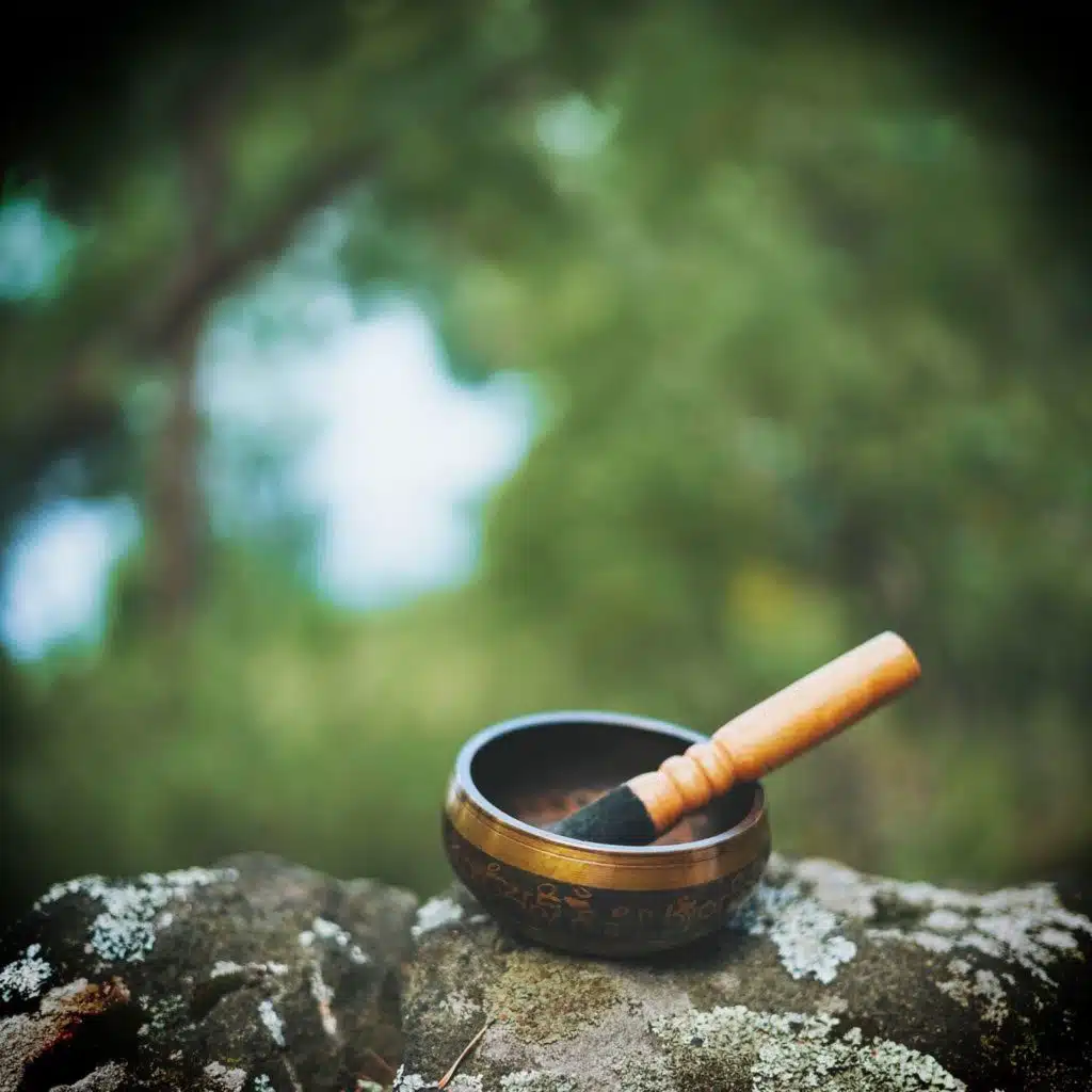 Sound Therapy: Singing Bowl and Chimes - 10 Hours Sleep Sound