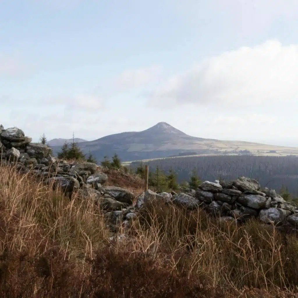 Why is Ireland visible from Wales in hot weather?
