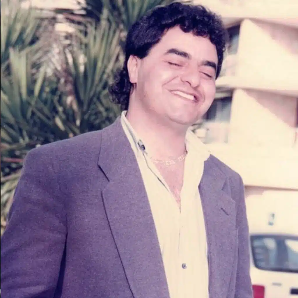 السبع صايد غزالة