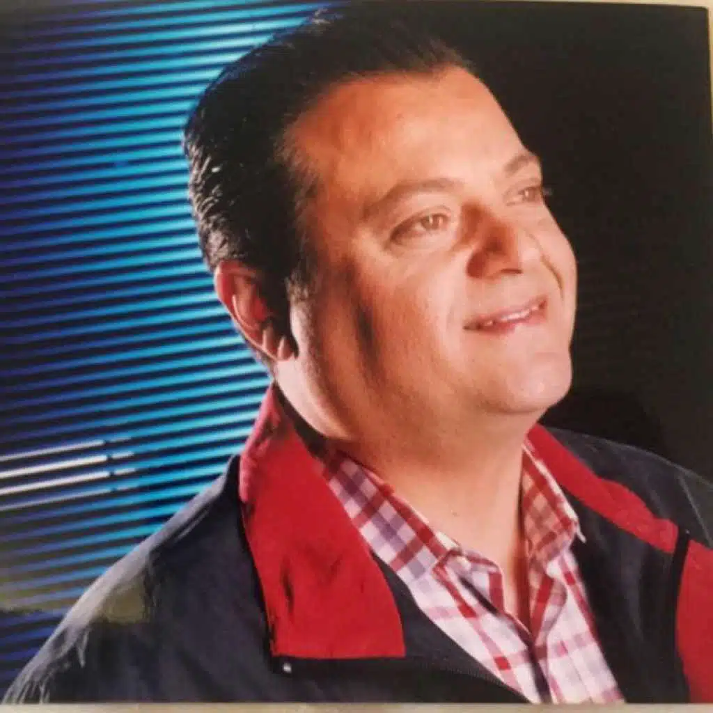 الاّ الخيانة