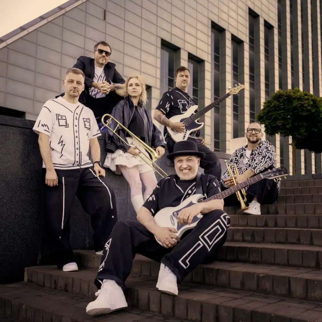 Very Cool People