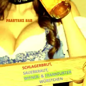 Schlagerbrut, Sauerkraut, Wiener & Frankfurter Würstchen (Paartanz Bar)