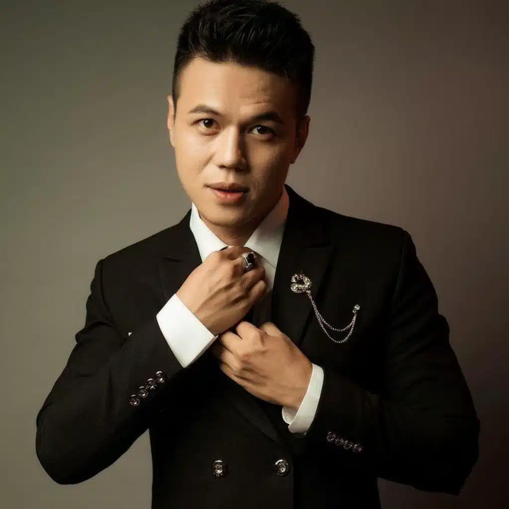 Như Gió Với Mây