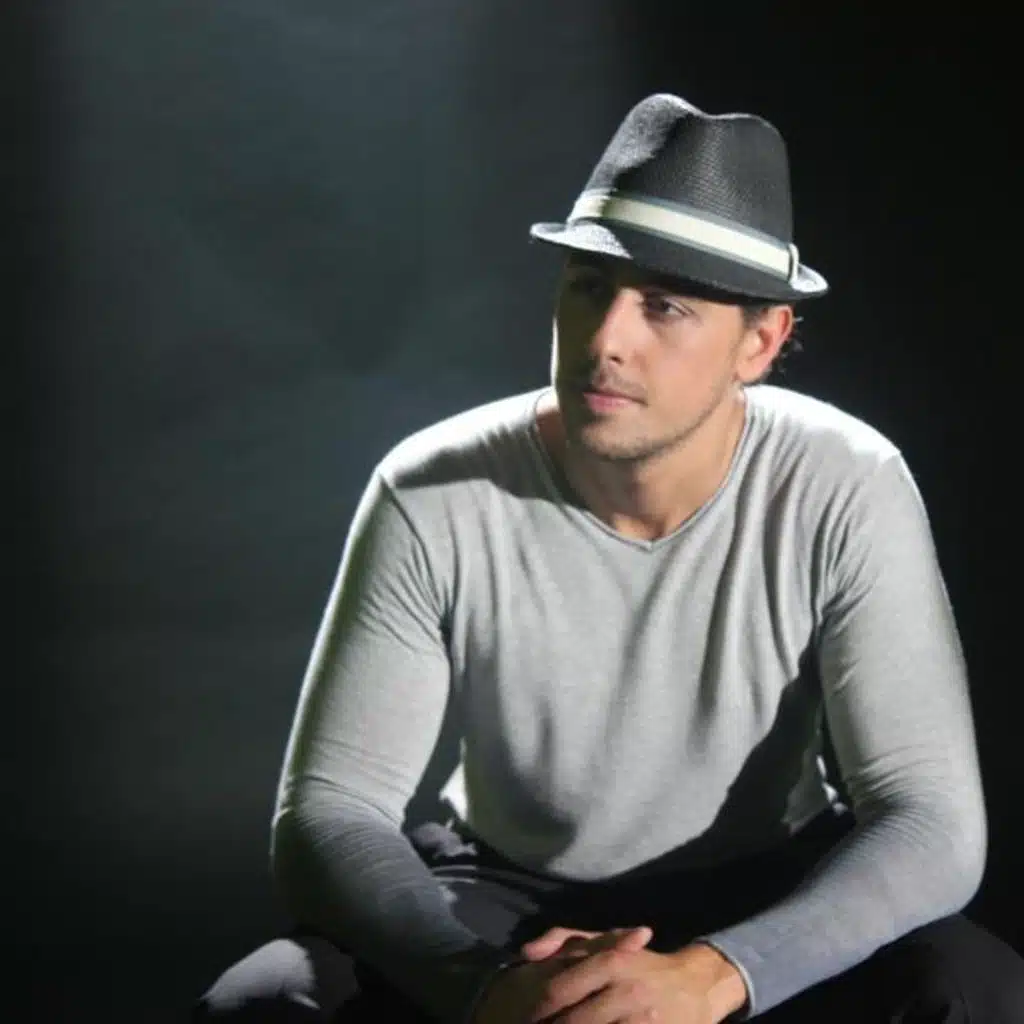 عم بتخايلها