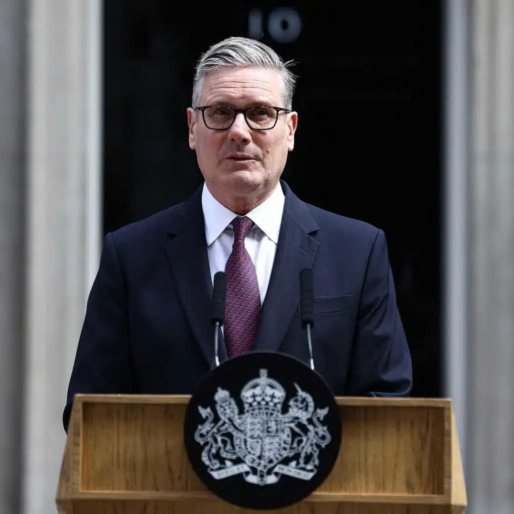 British PM Keir Starmer resigns