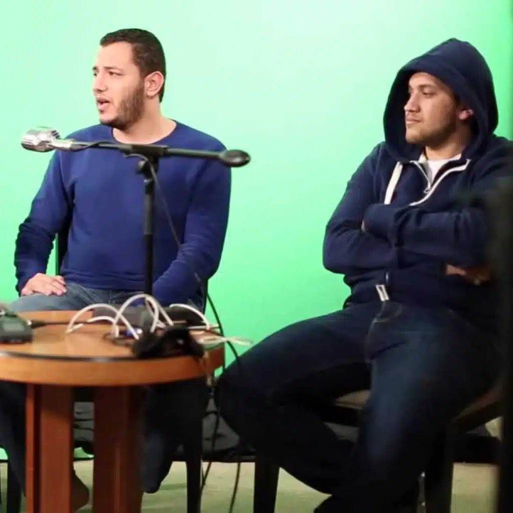 سوف نبقى هنا