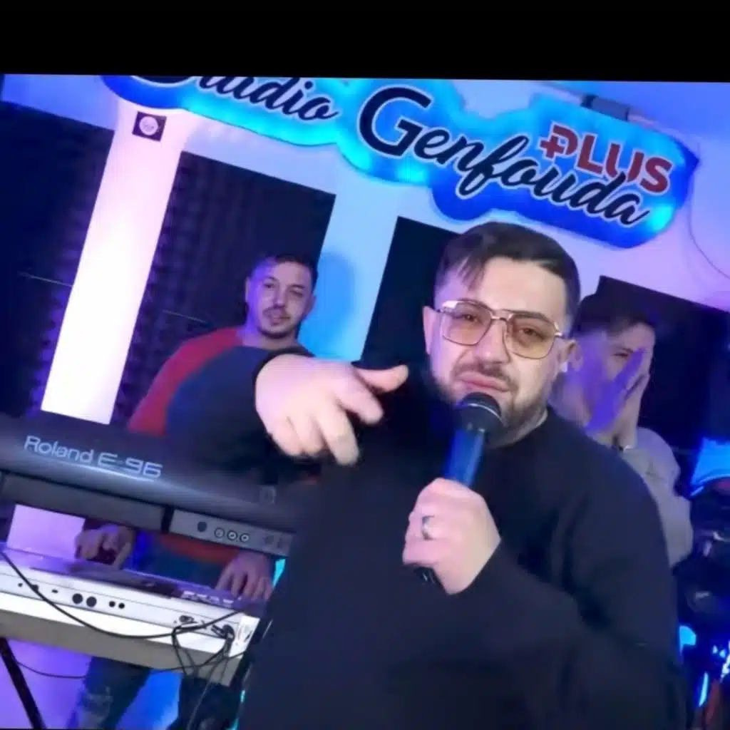شاب امين شوبوا