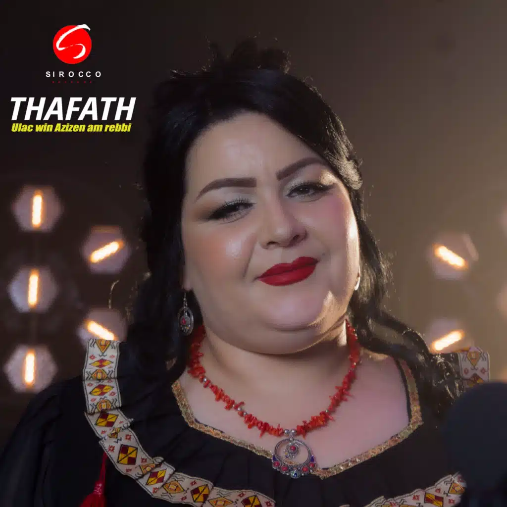 Thafath chanteuse Kabyle