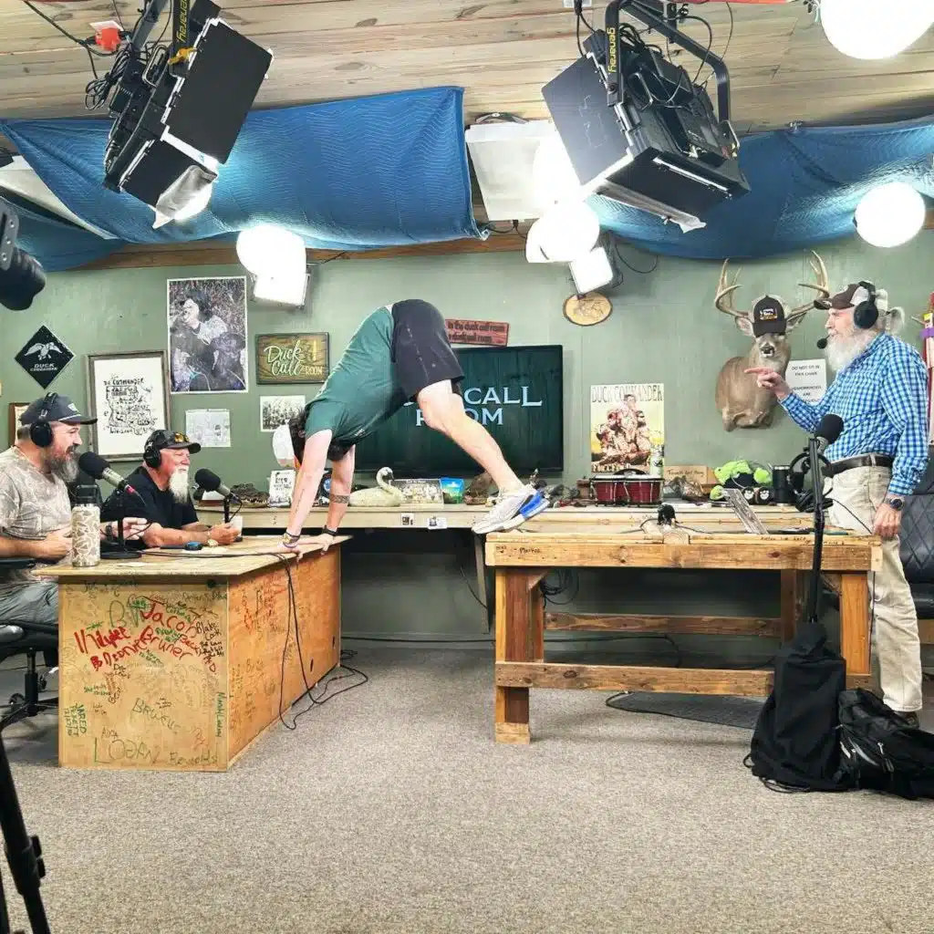 Godwin’s Mountain Yoga Routine Leaves Uncle Si Totally Stunned
