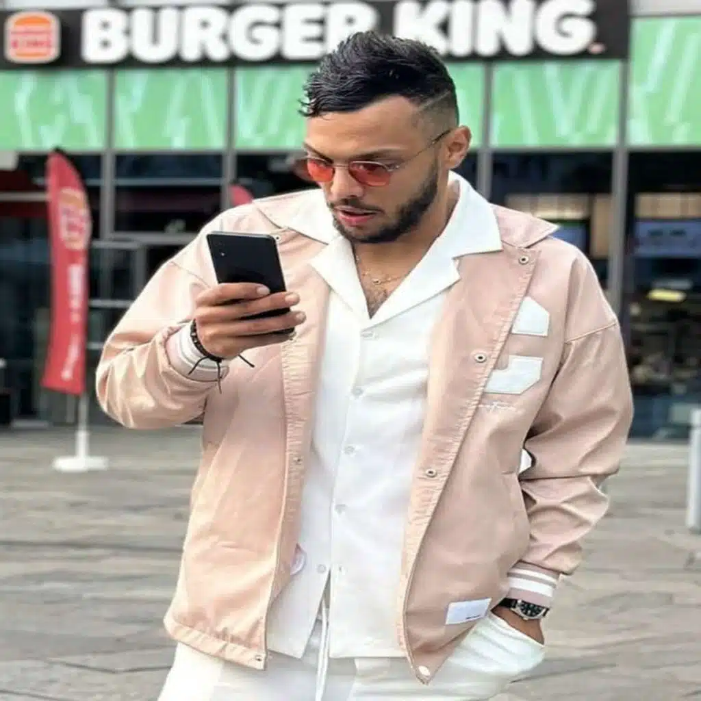 الشاب مهدي