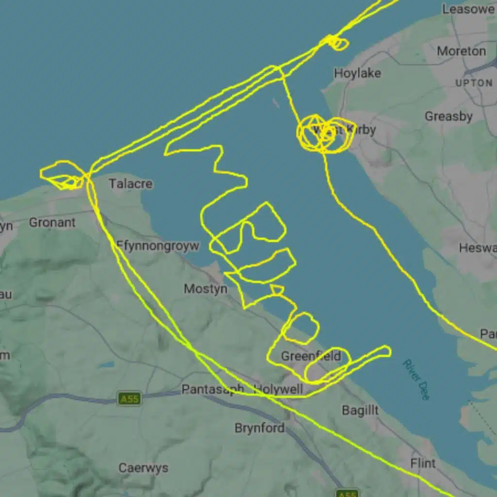 Pilot spells “I’m bored” in the sky - how hard is that?