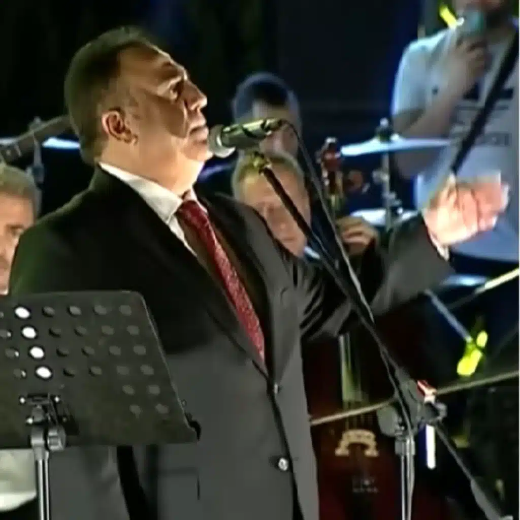 يا حبيّب ما انساك - عايل (حفلة)