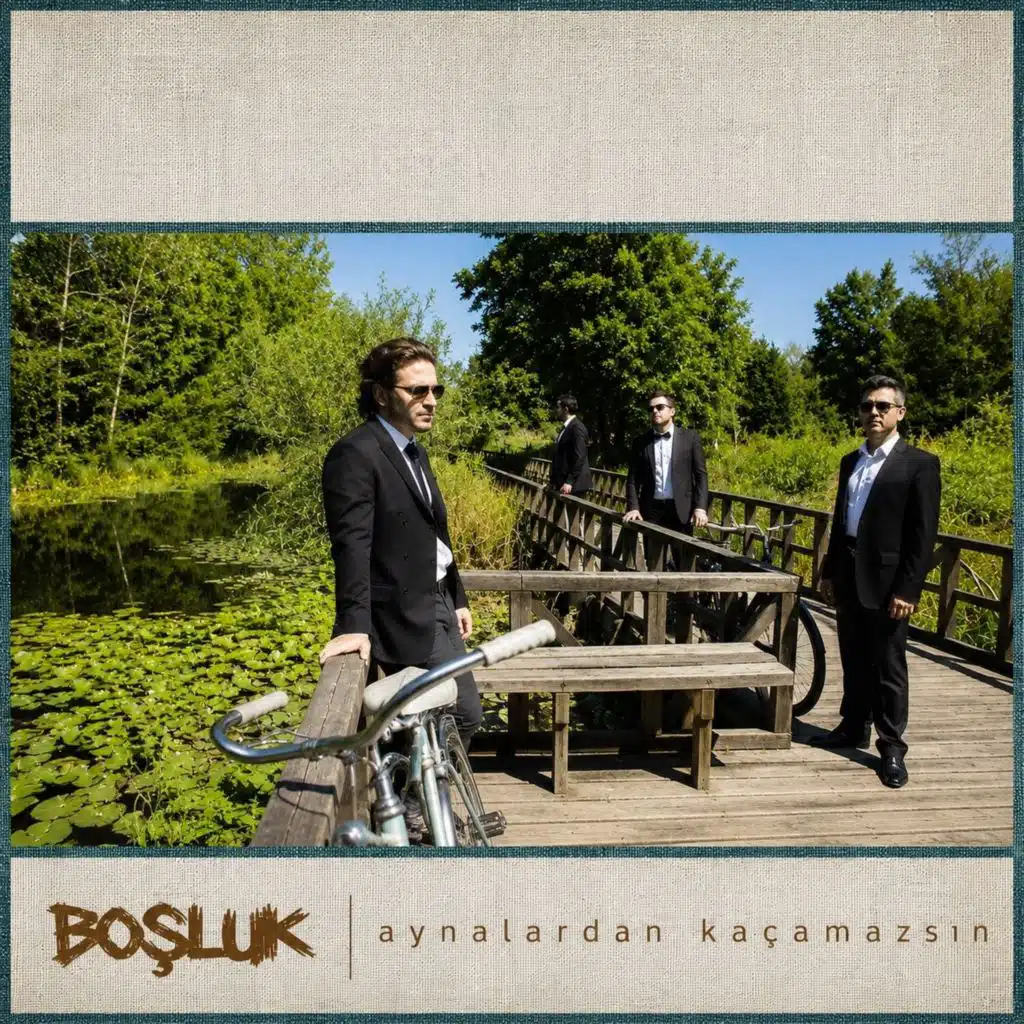 Aynalardan Kaçamazsın