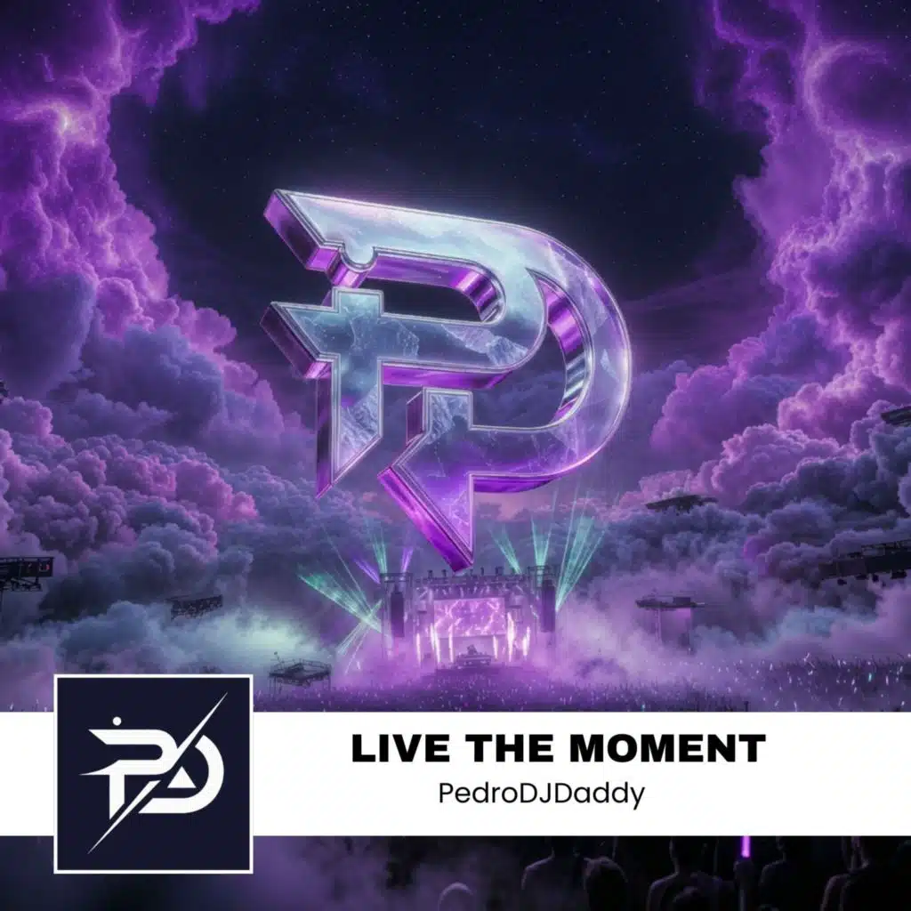 LIVE THE MOMENT