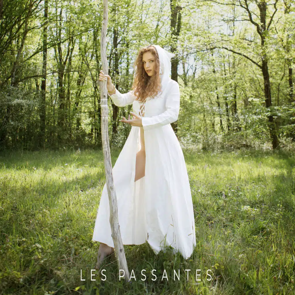 Les Passantes
